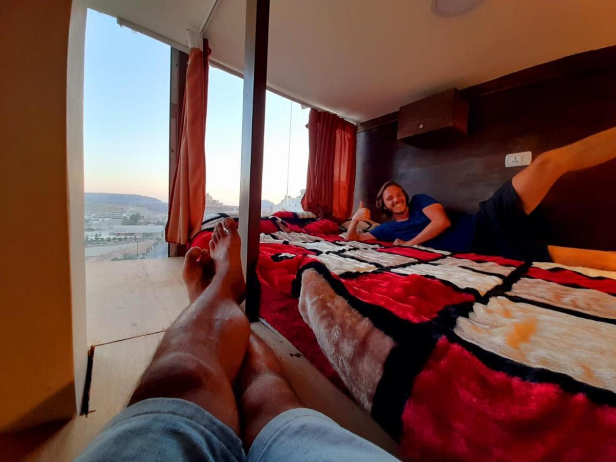 Petra Cabin Hostel Wadi Musa Buitenkant foto