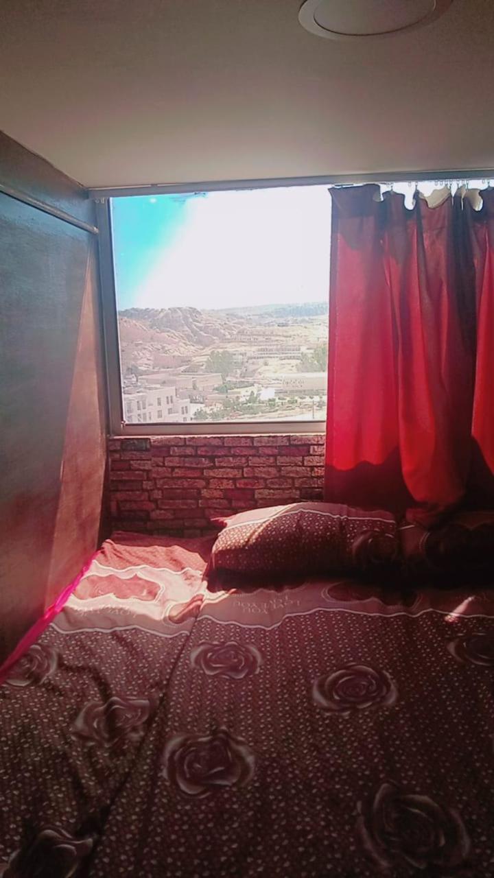 Petra Cabin Hostel Wadi Musa Buitenkant foto